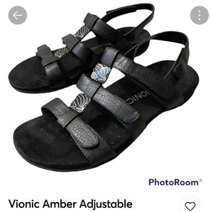 Vionic Amber Adjustable Sandals in Black Crocodile